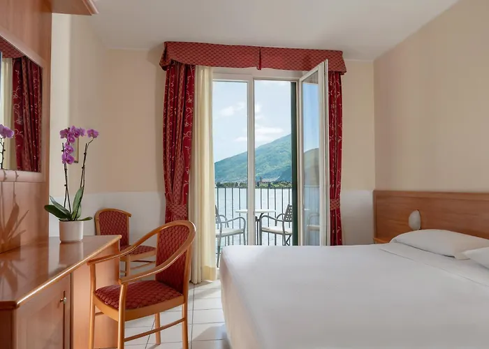 Hotel Regina 3*